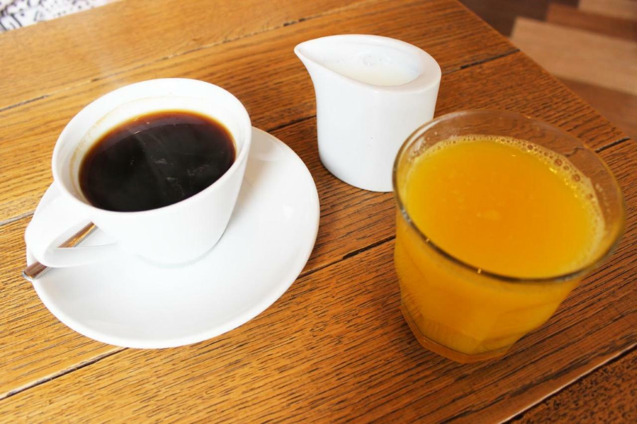 Hotel Yanis 洛泽内茨 外观 照片